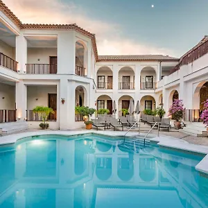 4* Otel Nh Collection Amistad